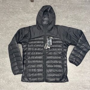 Outdoor Research Men’s Helium down jacket Black Large NWT